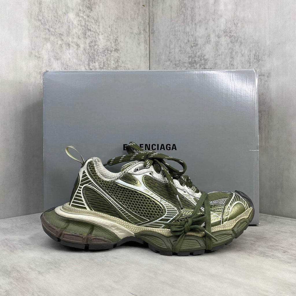 Balenciaga Limited Edition Couple's Style Shoe