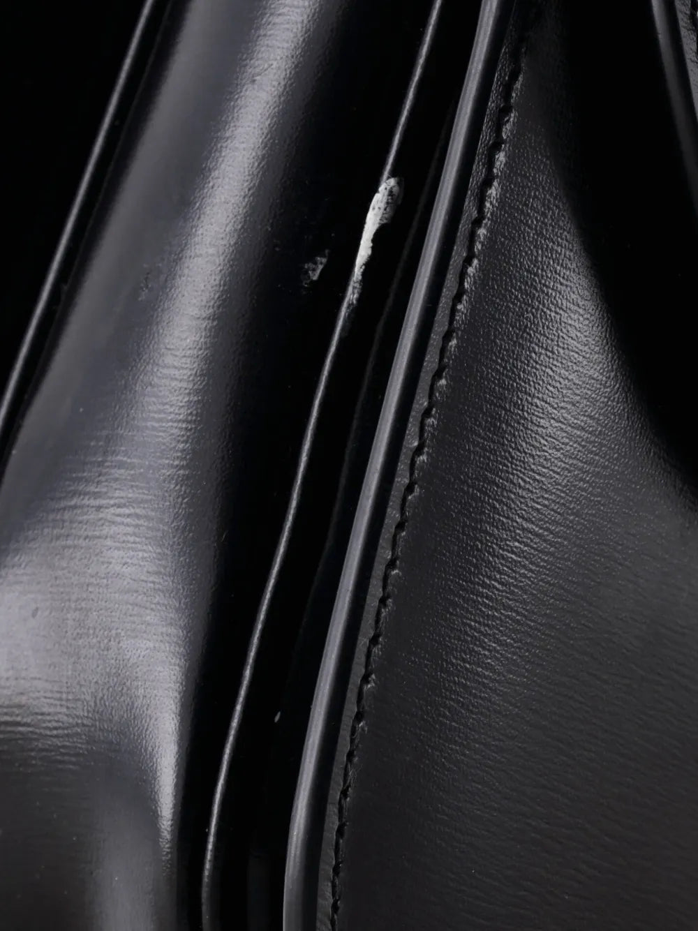 Celine Pre Owned Triomphe Besace Clea Chain Flap Bag Leather Shoulder Bag
