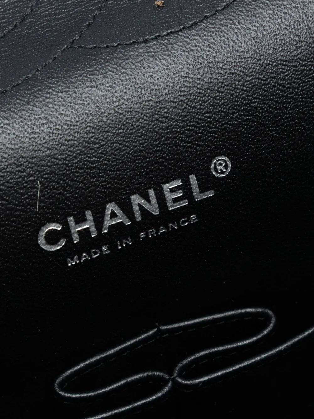 Chanel Pre Owned 2010 2011 Maxi Classic Patent Double Flap Shoulder Bag