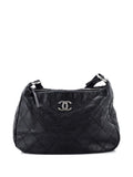 Chanel Pre Owned On The Road Quilted Leather Hobo Bag