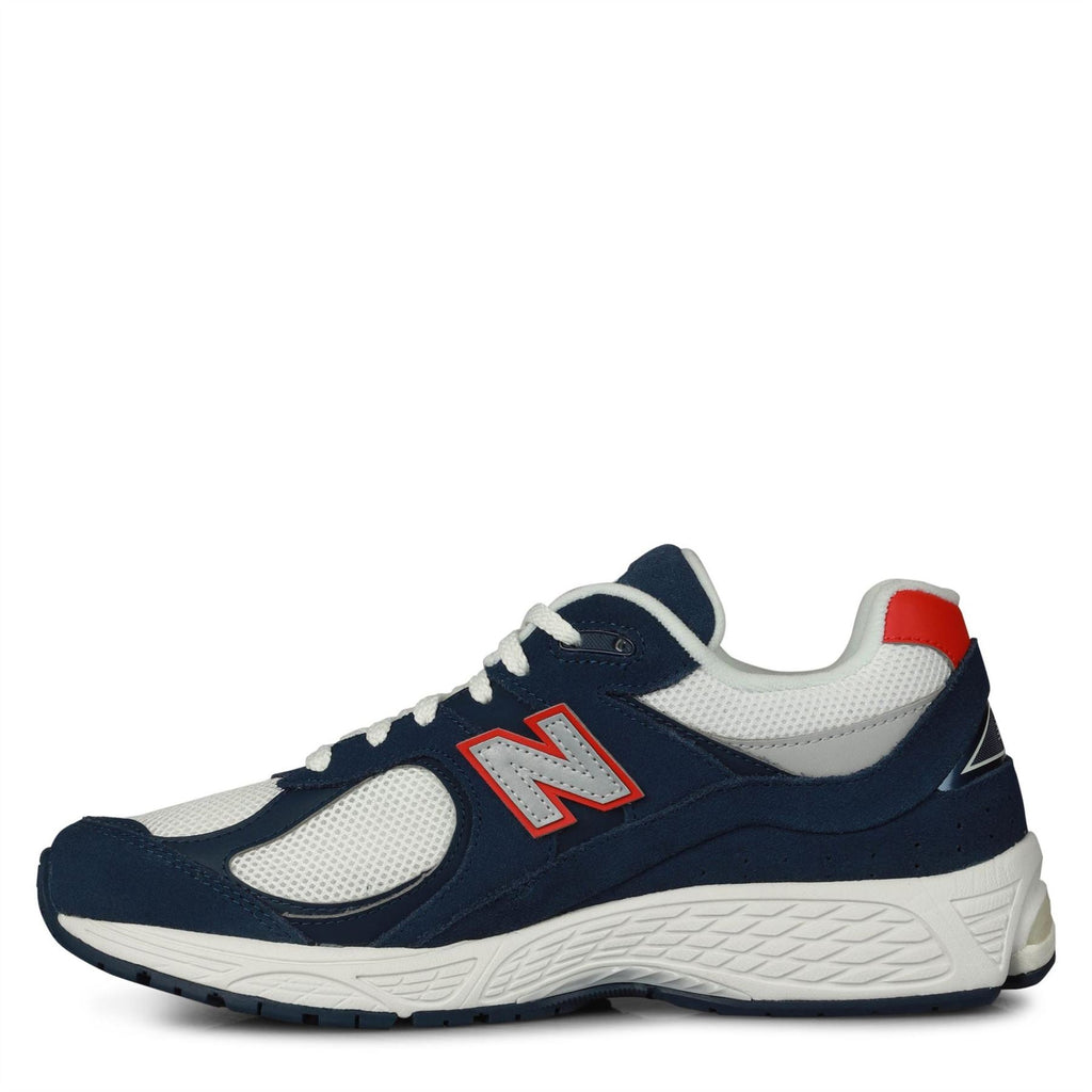 New Balance 2002r Trainers