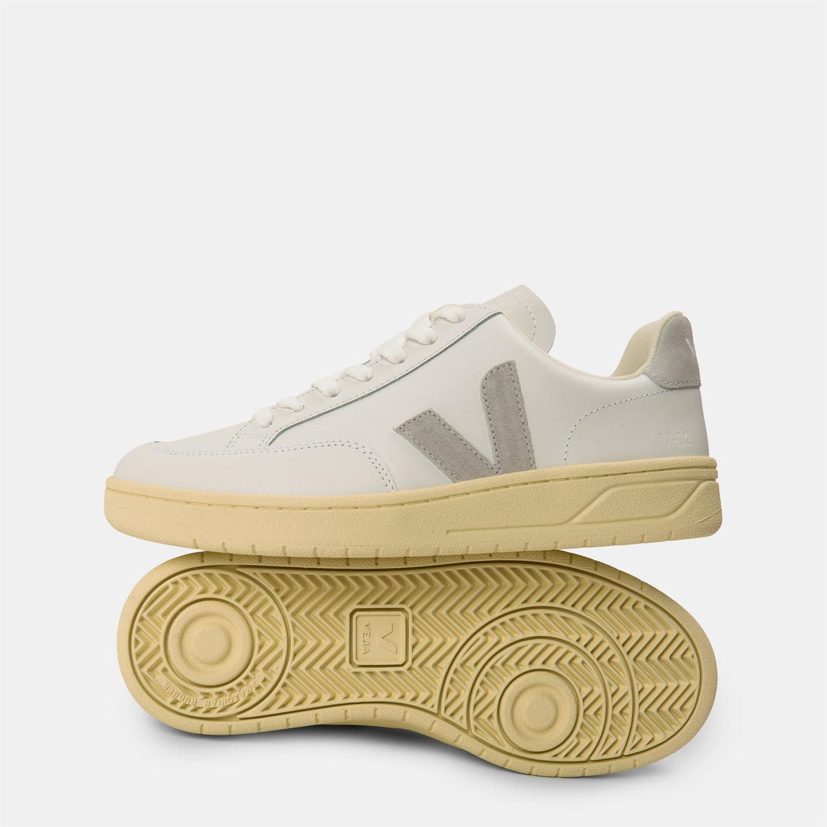 VEJA Womens V Leather Court Trainers