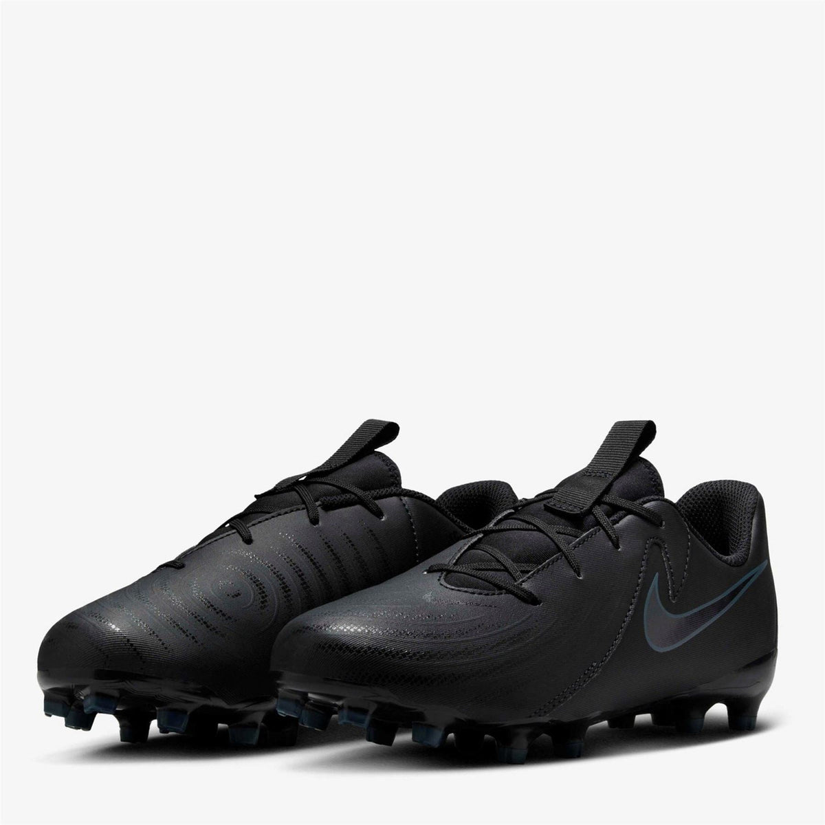 Nike Phantom GX Firm Ground Lace Up Sneakers