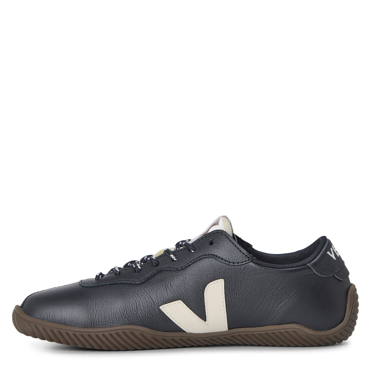 VEJA Womens Jitsu Low Top Trainers