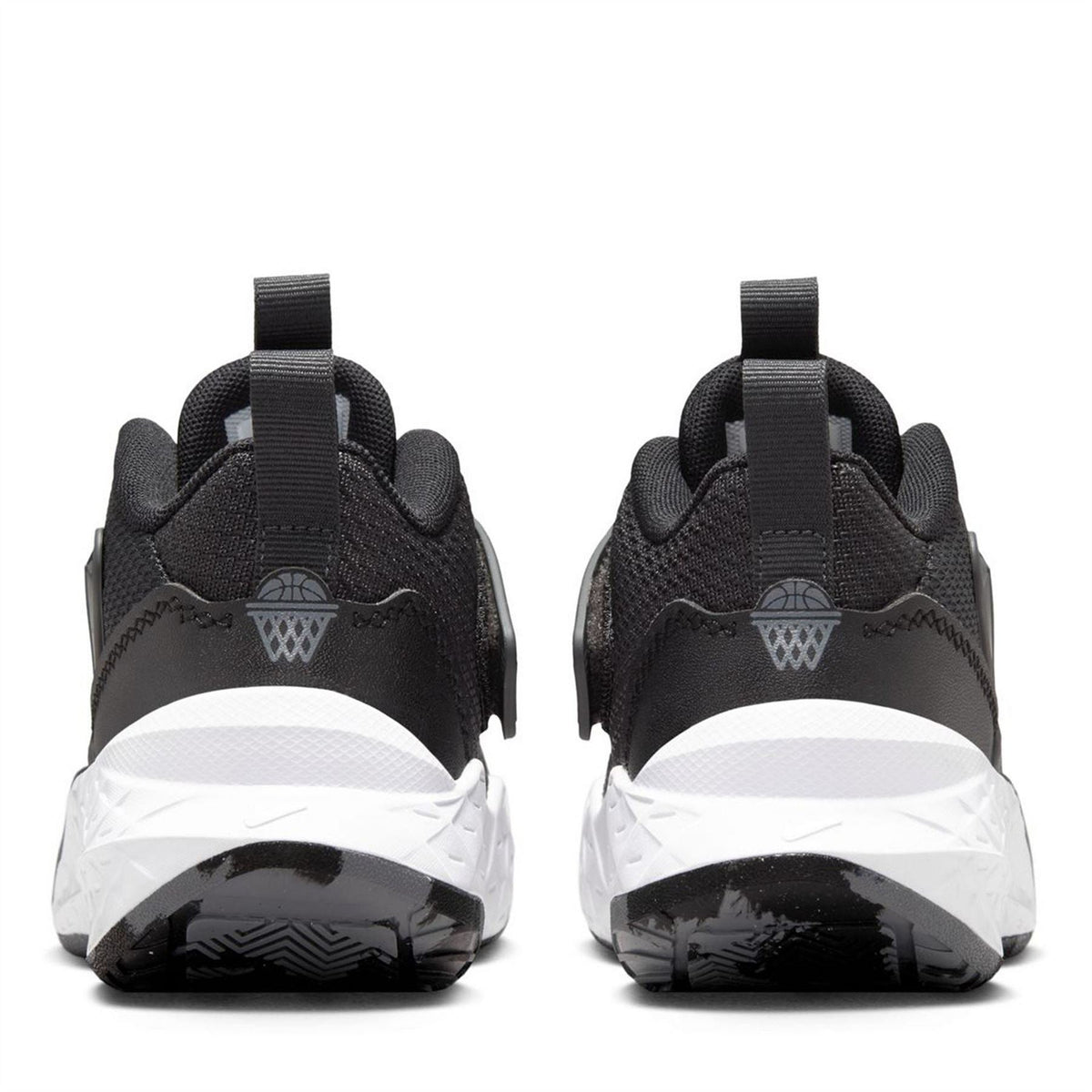 Nike Team Hustle D 1 Lace Up Road Sneakers