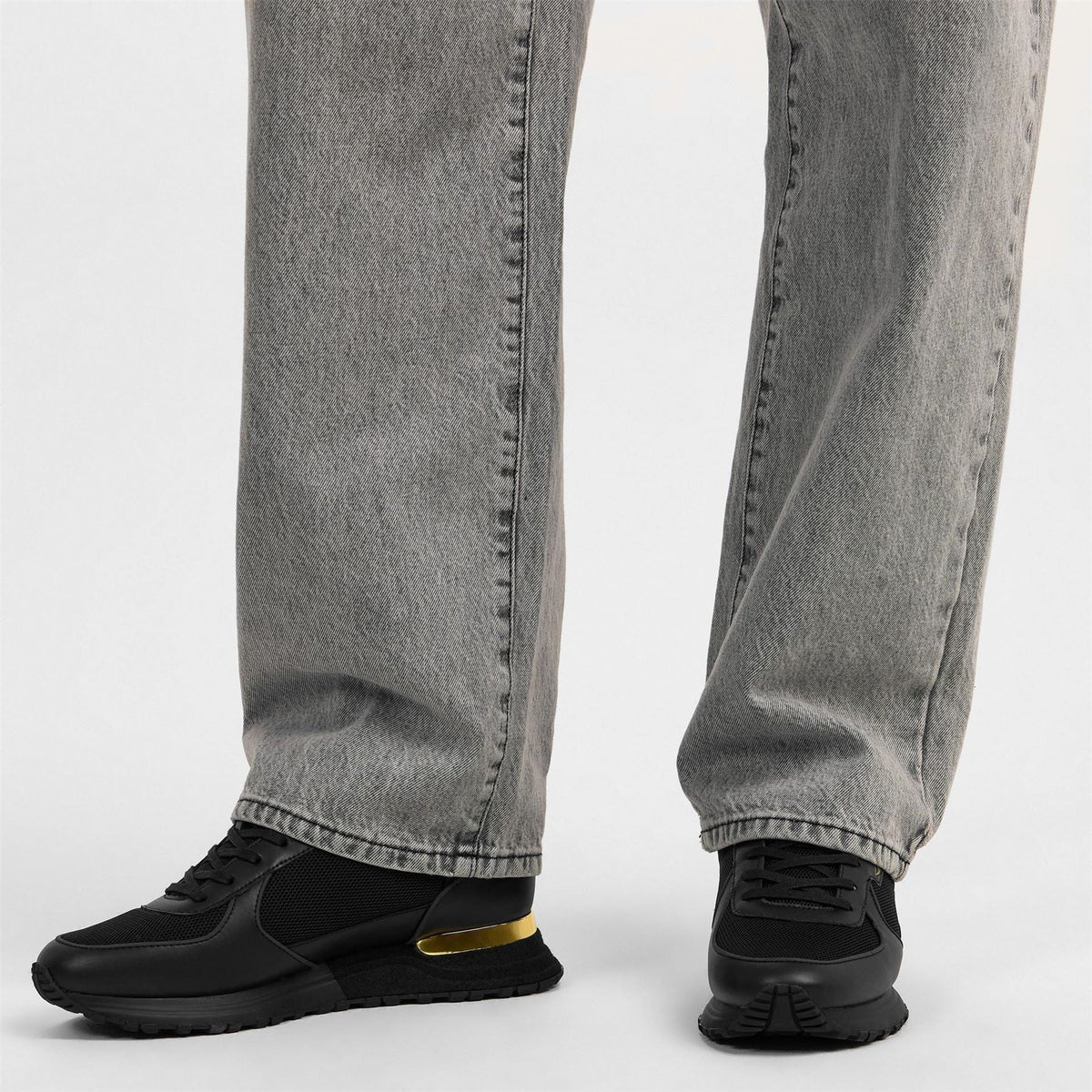 Mallet Mens Boundary Low Top Trainers