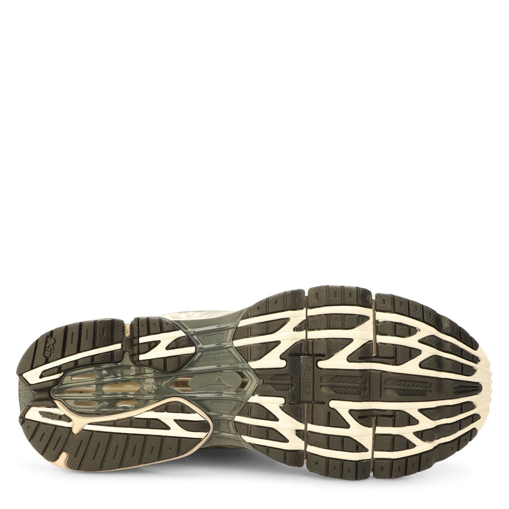 Mizuno Wave Prophecy Low Top Sneakers