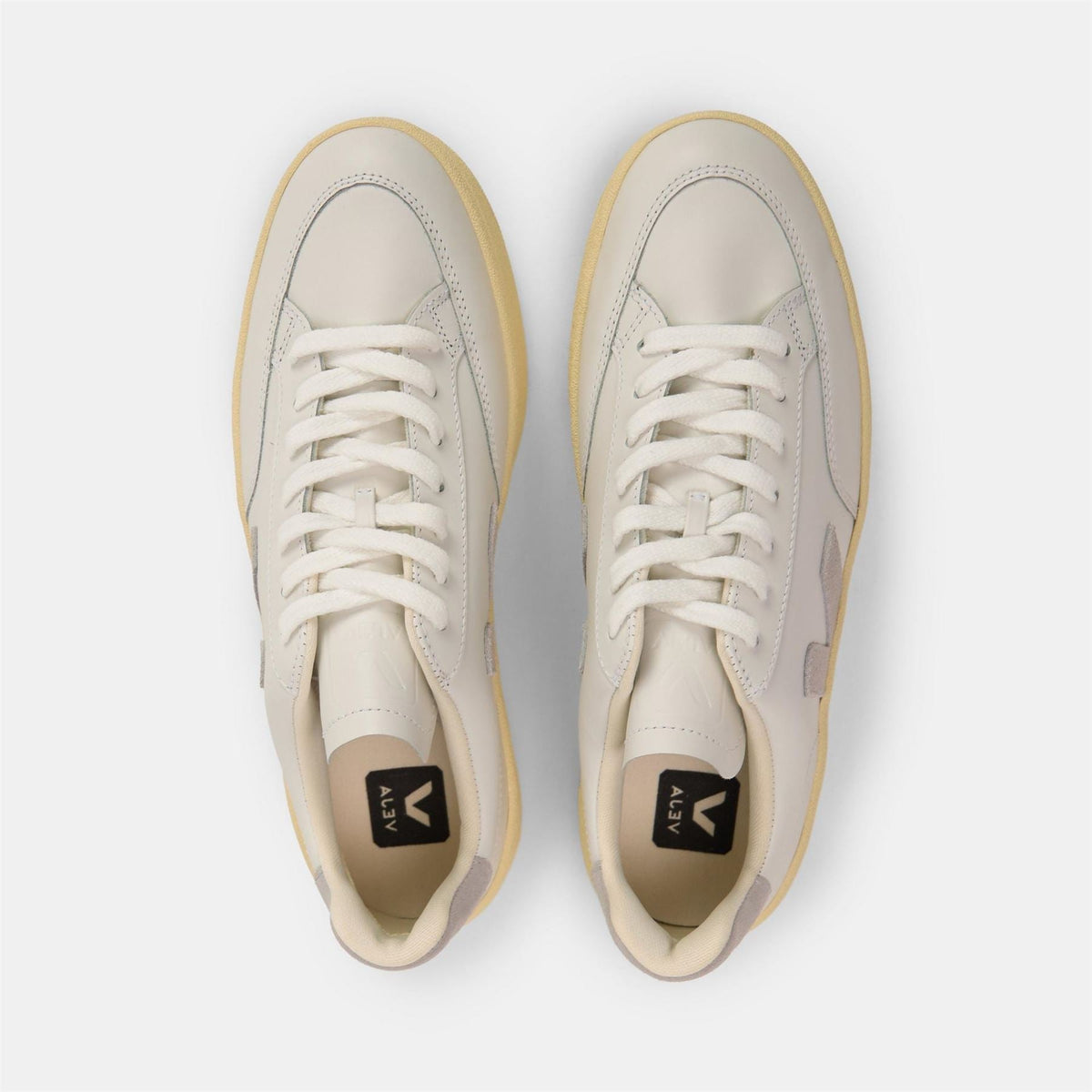 VEJA Womens V Leather Court Trainers