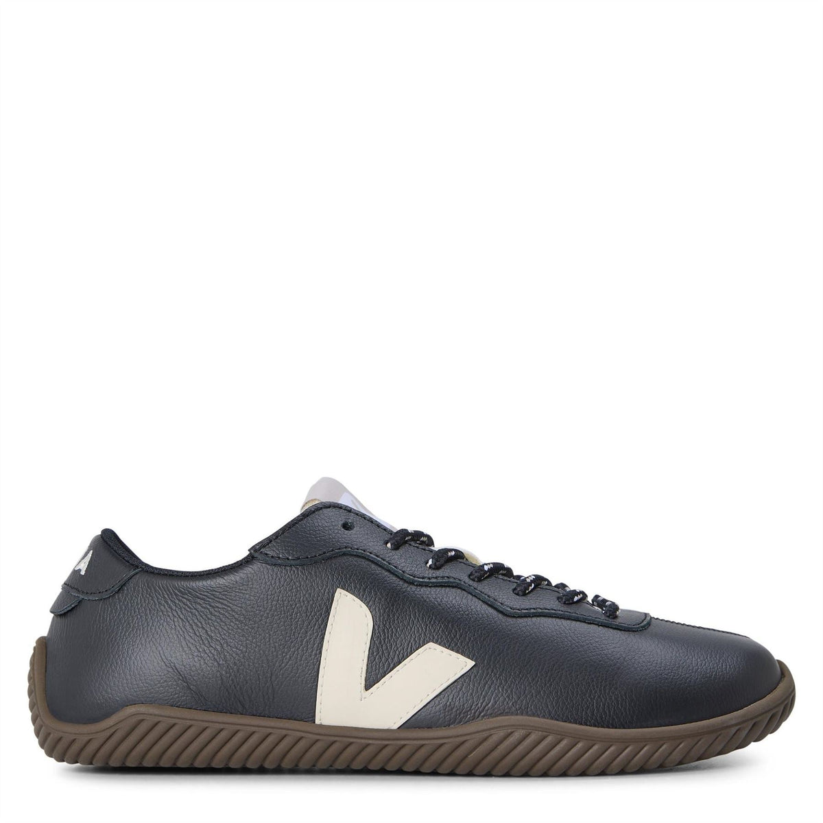 VEJA Womens Jitsu Low Top Trainers