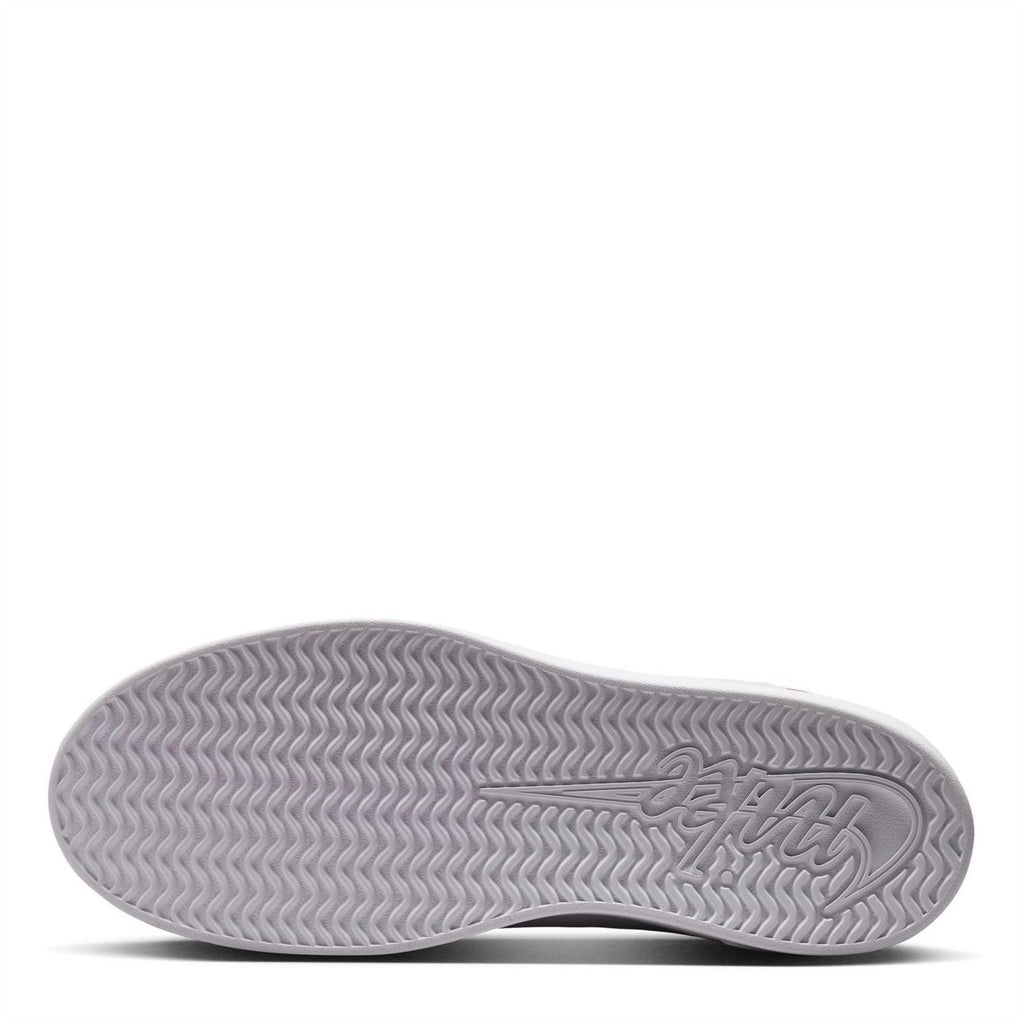 Nike Court Heritage Low Top Sneakers